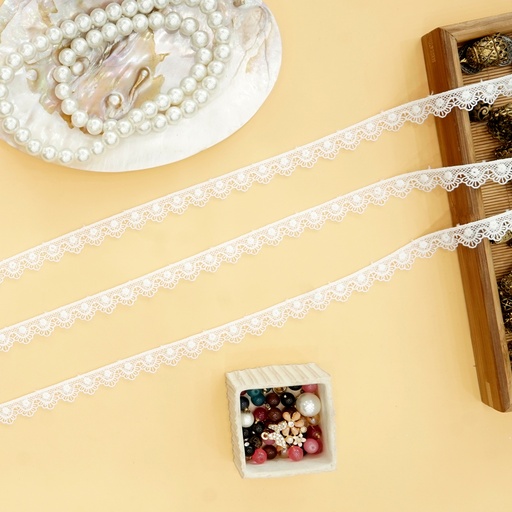 [800397-1 WHITE] One Side Border Shuttle Lace