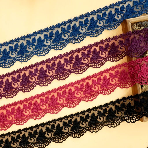 Shuttle Net Lace In Color