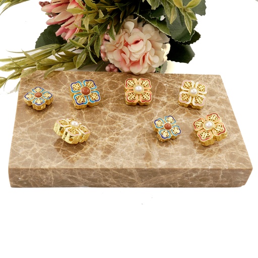 Four Leaf Clover Centre Pearl Beads