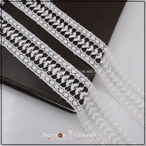 [AY83174A4-WHITE] Shuttle Joined Lace