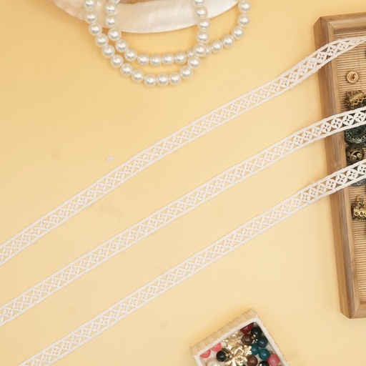 [D2025 WHITE] Shuttle Joined Lace