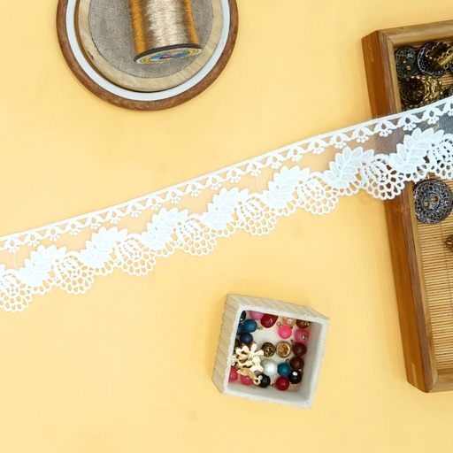 [NL218 WHITE] One Side Border Shuttle Net Lace
