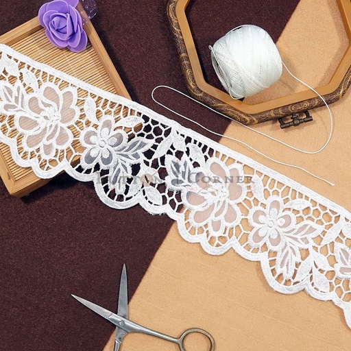 [MQ5060 WHITE] One Side Border Organza Lace