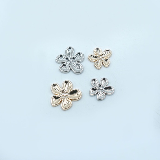 Salverform Flower 4 Hole Metal Button