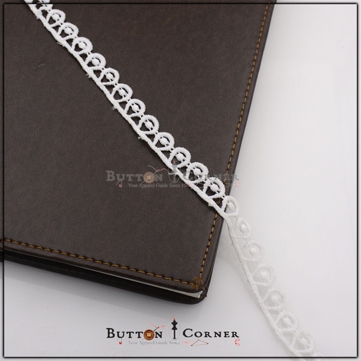 [ALN244-WHITE] One Side Border Shuttle Lace