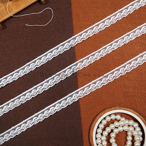 [OL155 WHITE] One Side Border Organza Lace