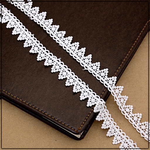 [ALN223-WHITE] One Side Border Shuttle Lace