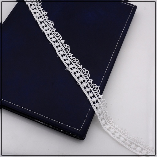 [ALN259-WHITE] One Side Border Shuttle Lace