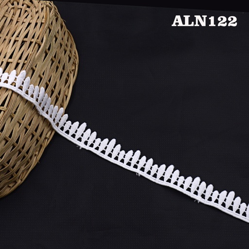 [ALN122-WHITE] One Side Border Shuttle Lace