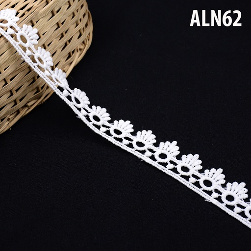[ALN62 WHITE] One Side Border Shuttle Lace