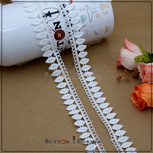 [ALN167 WHITE] One Side Border Shuttle Lace