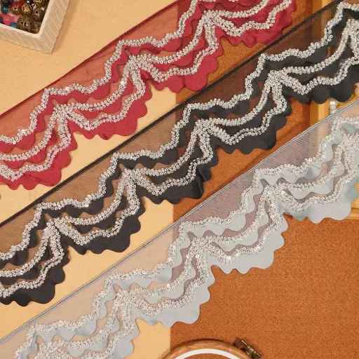 Fancy Glass Beads Sequence Scallop Lace