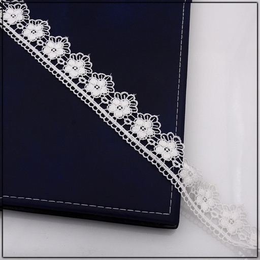[ALN254-WHITE] One Side Border Shuttle Lace