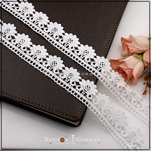 [ALN238-WHITE] One Side Border Shuttle Lace