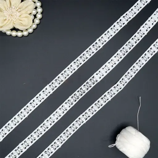 [ALN480 WHITE] Double Side Border Shuttle Lace