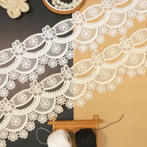 Applique Shuttle Lace