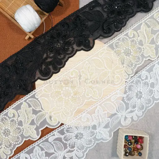 Fancy Glass Beads Pearl Lace