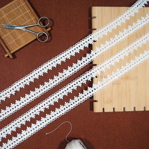 [30560-2 WHITE] One Side Border Shuttle Lace