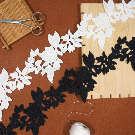 Openwork Flower Design Shuttle Lace