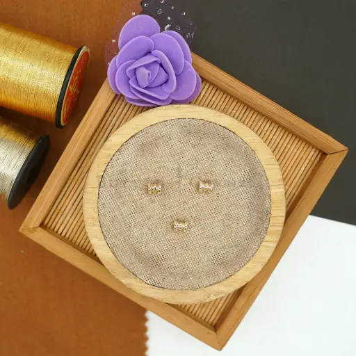 [61662 GOLD] Half Bolt Shape Trendy Design Pendant