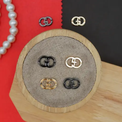 GD Flat Metal Pendant