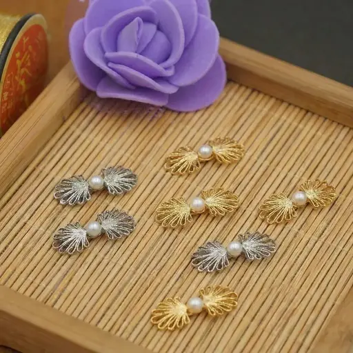 Dynasty Butterfly Style Centre Pearl Pendant