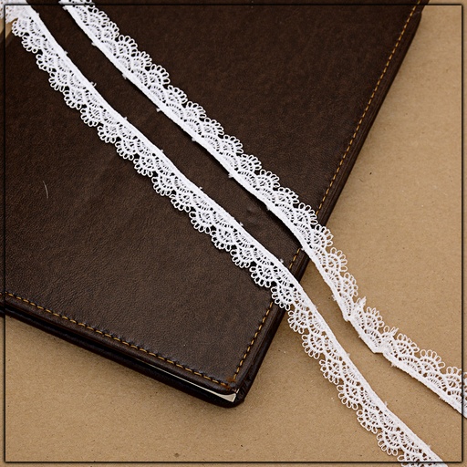 [ALN221-WHITE] One Side Border Shuttle Lace