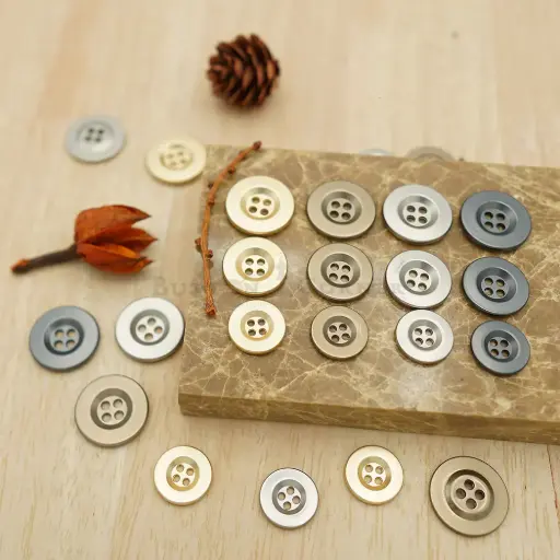 Matt Finish Solid Design 4 Hole Suiting Button