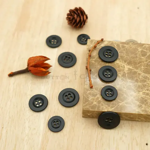 Paint Coated Matt Finish 4 Hole Suiting Button