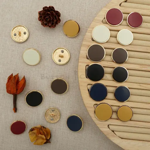 Gold Base Flat 2 Part Classic Suiting Button