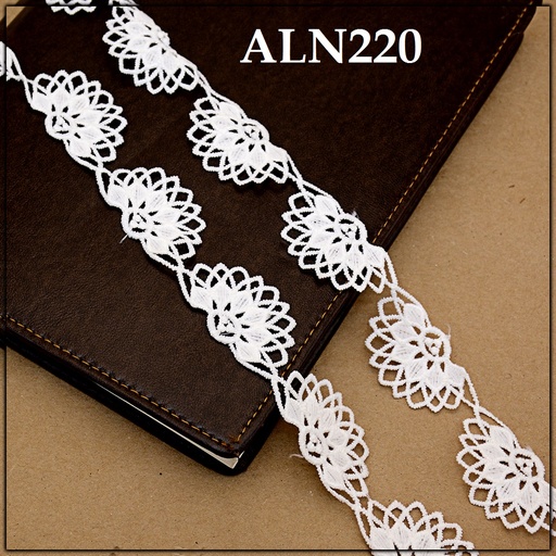 [ALN220-WHITE] One Side Border Shuttle Lace