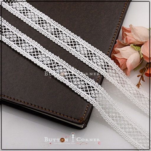 [ALN239-WHITE] Double Side Border Shuttle Lace