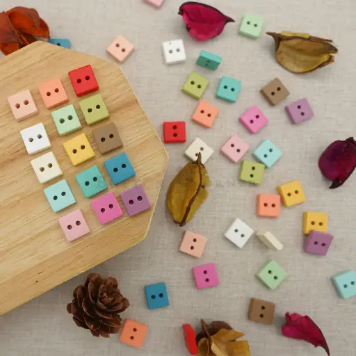 Funky Style Flat Surface 4 Hole Square Shirt Button