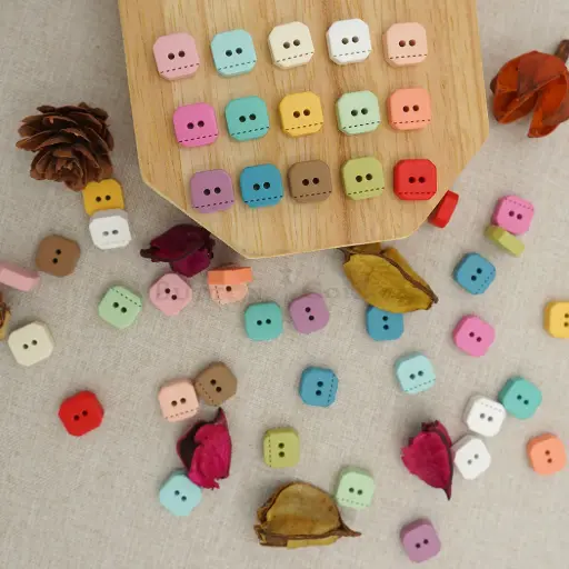 Stitched Line 2 Hole Square Shirt Button