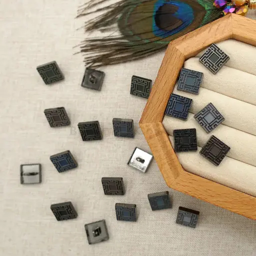 Gun Black Plated Labyrinth Square Shirt Button