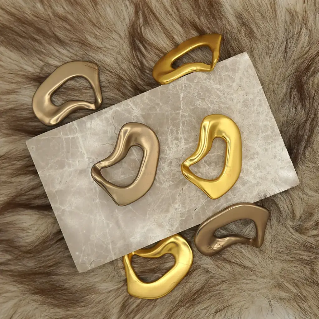 Irregular Hollow Metal Button | Button Corner