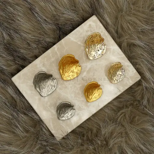 Asymmetric Cambered Shell Model Metal Button