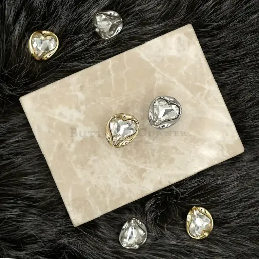 Centre Large Crystal Heart Shape Metal Button 