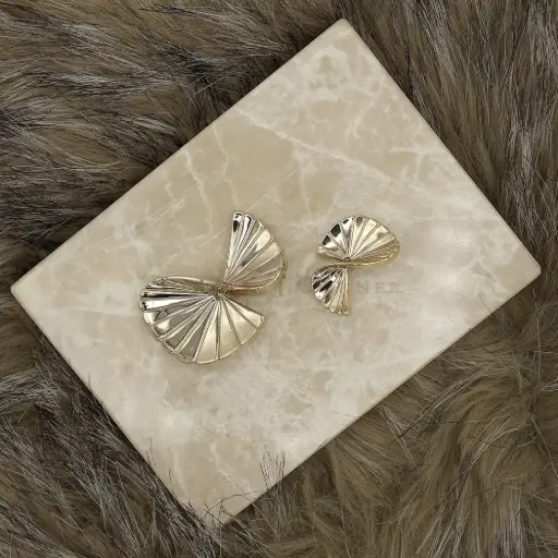 Fan-Shaped Folded Metal Button