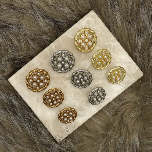 Rope Border Pearl Rhinestone Shank Button