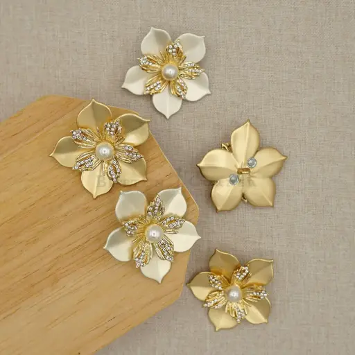 Double Blooms Flower Pearl Rhinestone Button