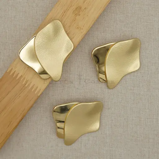 [F80115 GOLD] Textured Design 2 Part Irregular Oversized Metal Button