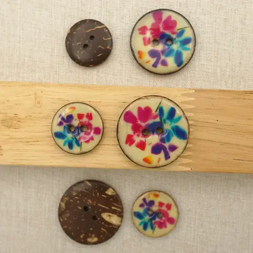 UV Glass Coated Flower Coconut Button