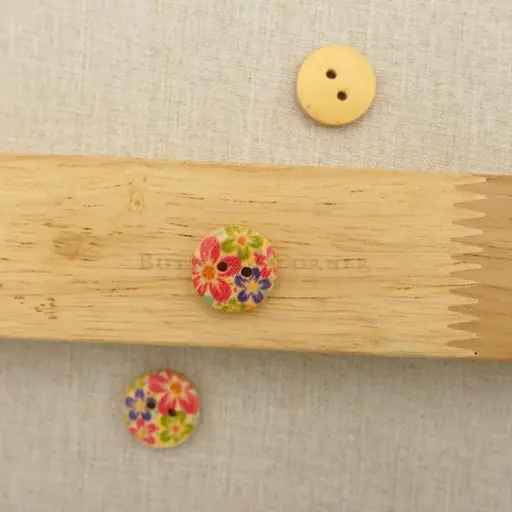 [WB206-24L] Multicoloured Floral Print 2 Hole Wooden Button