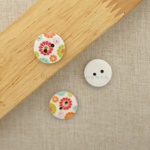 [WB208-24L] Daisy Flower Print 2 Hole Wooden Button