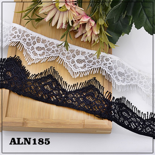 One Side Border Shuttle Lace