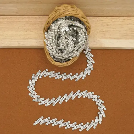 [MKB-289 CRYSTAL WHT] Crystals Rhinestones Zigzag Design Chain