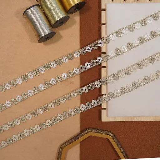 Metallic Yarn Shuttle Zari Lace