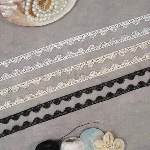 One Side Border Shuttle Sequence Lace