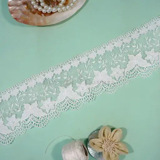 Scallop Border Floral Pattern Net Lace